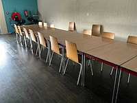 Kantinetafels met stoelen - afbeelding 1 van  1