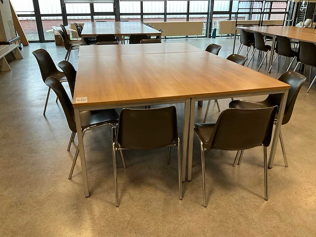 Kantinetafels met stoelen - afbeelding 11 van  18