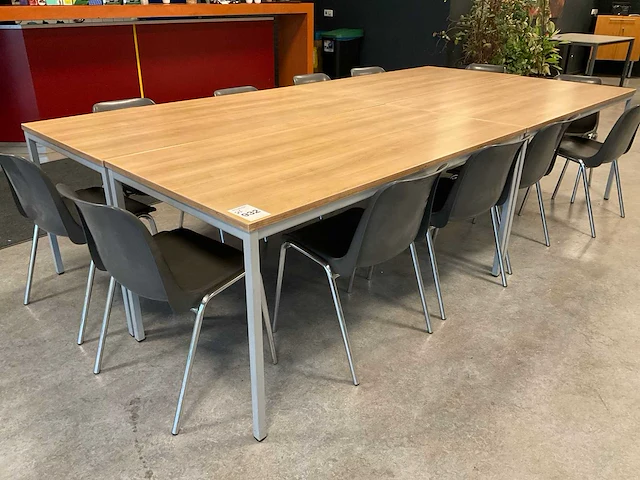 Kantinetafels met stoelen - afbeelding 7 van  11