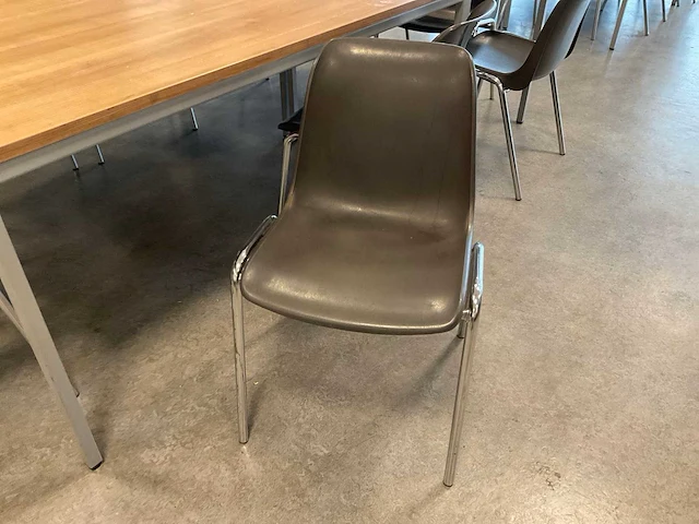 Kantinetafels met stoelen - afbeelding 10 van  18