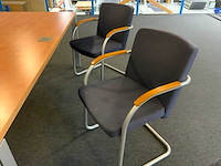 Kantinetafels met stoelen - afbeelding 3 van  13