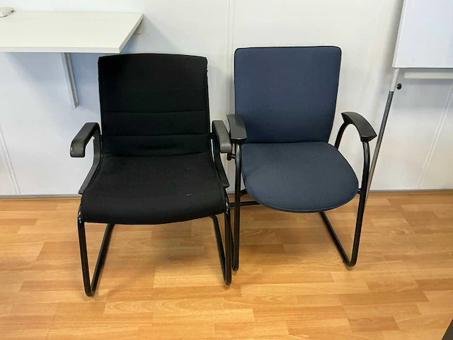 Kantinetafelsmet stoelen - afbeelding 6 van  8