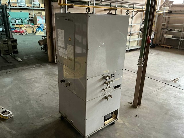 Kanto seiki mlsb-22-a-n oliekoeler / olietemperatuurregelaar - afbeelding 3 van  8