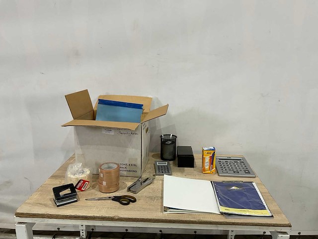 Kantoor benodigdheden - afbeelding 3 van  6