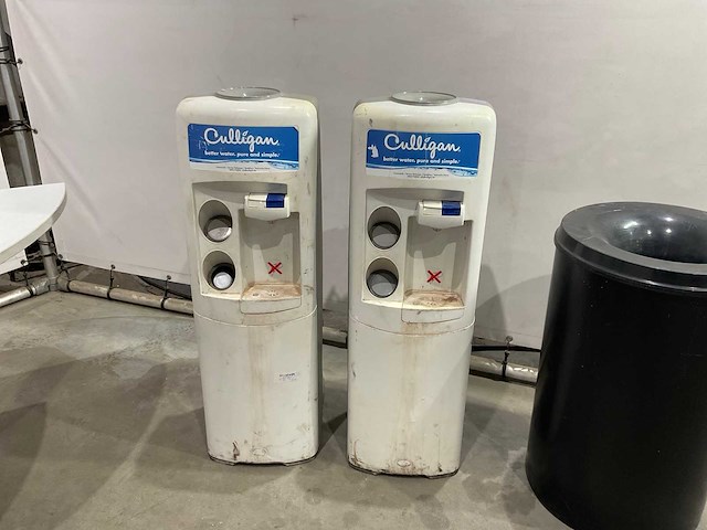 Kantoor inventaris - afbeelding 5 van  8