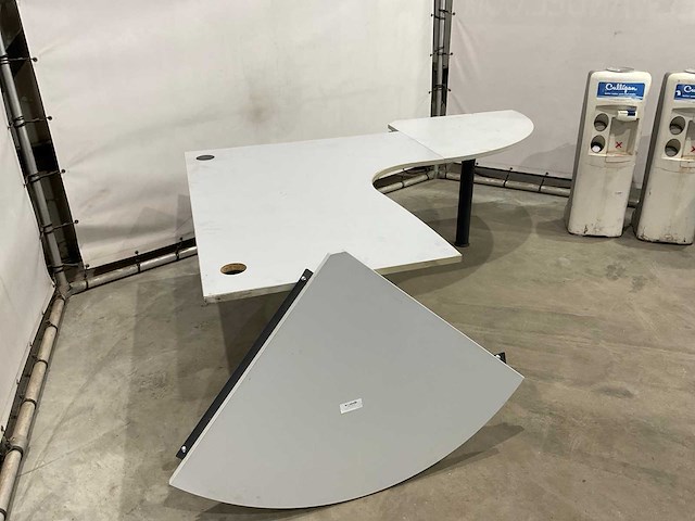 Kantoor inventaris - afbeelding 4 van  4