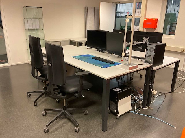 Kantoor inventaris - afbeelding 2 van  16