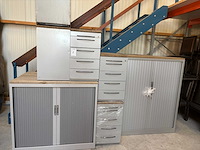 Kantoor kast divers (11x)
