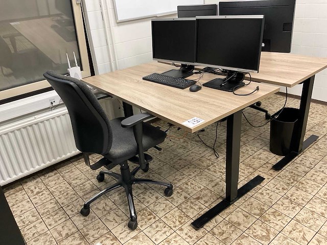 Kantoor werkplek (2x) - afbeelding 3 van  7