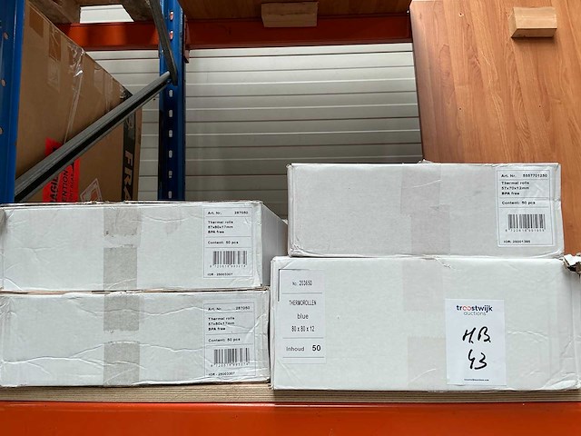 Kantoorartikelen op 18 legborden en 4 pallets - afbeelding 27 van  35