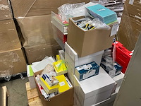 Kantoorartikelen - afbeelding 1 van  7