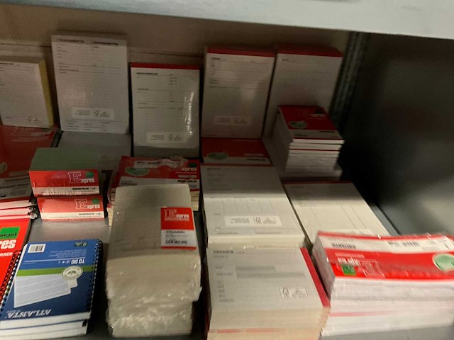 Kantoorartikelen - afbeelding 16 van  18