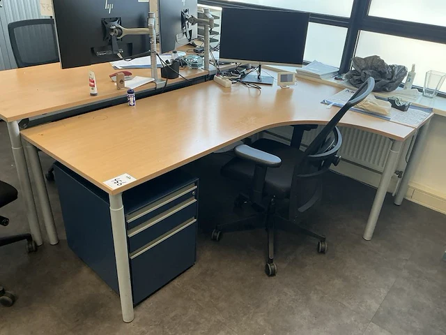 Kantoorinhoud - afbeelding 3 van  10