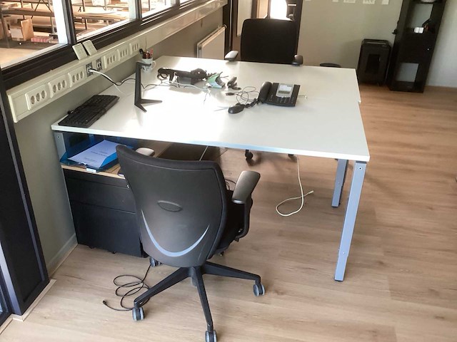 Kantoorinventaris - complete werkplekopstelling - afbeelding 2 van  10