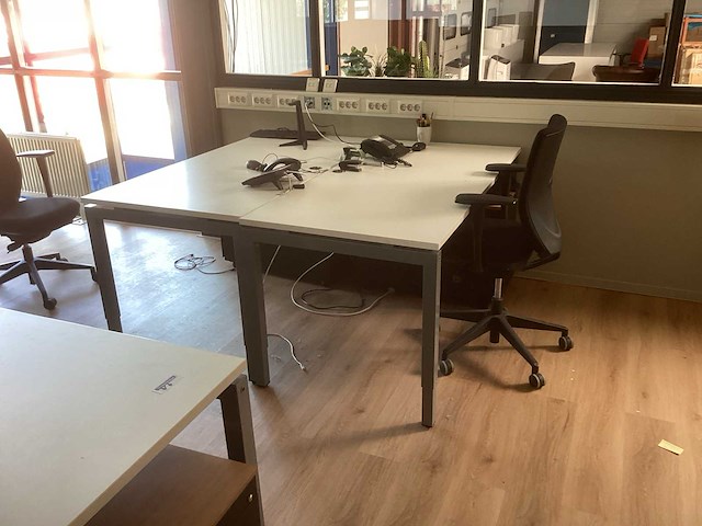 Kantoorinventaris - complete werkplekopstelling - afbeelding 4 van  10
