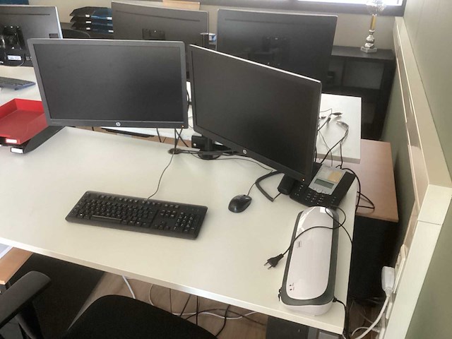Kantoorinventaris - complete werkplekopstelling - afbeelding 9 van  10