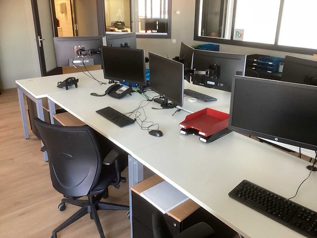 Kantoorinventaris - complete werkplekopstelling - afbeelding 10 van  10