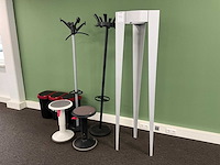 Kantoorinventaris (8x) - afbeelding 1 van  5