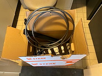 Kantoorinventaris, keukenbenodigdheden en fitnesstoebehoren - afbeelding 7 van  20