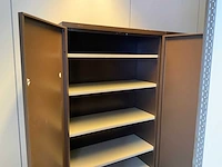 Kantoorinventaris tafels en kasten - afbeelding 8 van  14