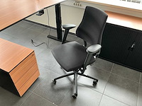 Kantoorinventaris uit ruimte - afbeelding 7 van  10