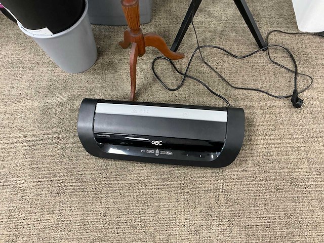 Kantoorinventaris - afbeelding 4 van  10