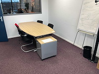 Kantoorinventaris - afbeelding 1 van  4