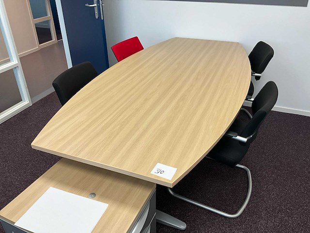 Kantoorinventaris - afbeelding 4 van  4