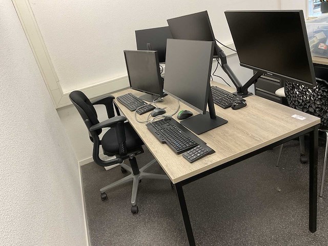 Kantoorinventaris - afbeelding 1 van  5