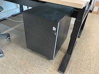 Kantoorinventaris - afbeelding 5 van  6