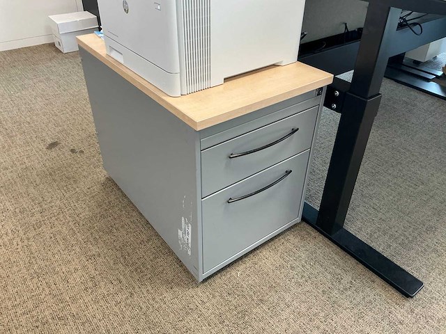 Kantoorinventaris - afbeelding 6 van  6