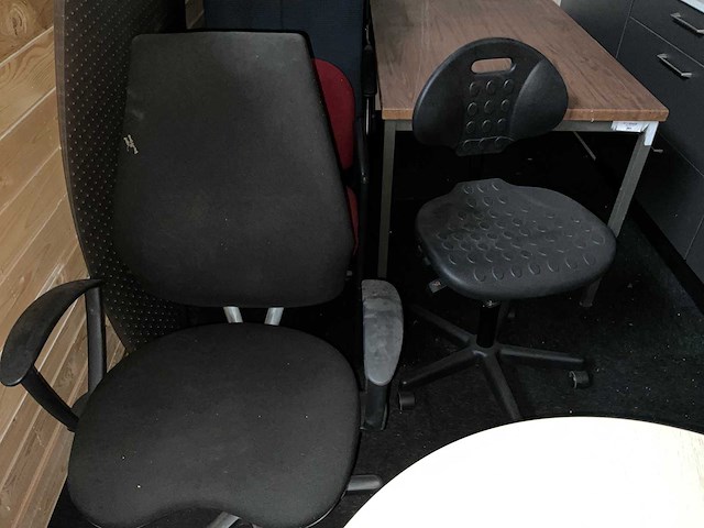 Kantoorinventaris - afbeelding 3 van  5