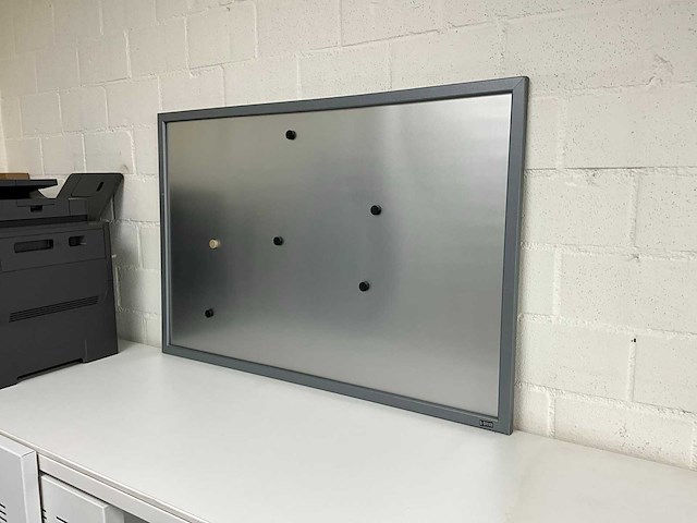 Kantoorinventaris - afbeelding 3 van  4