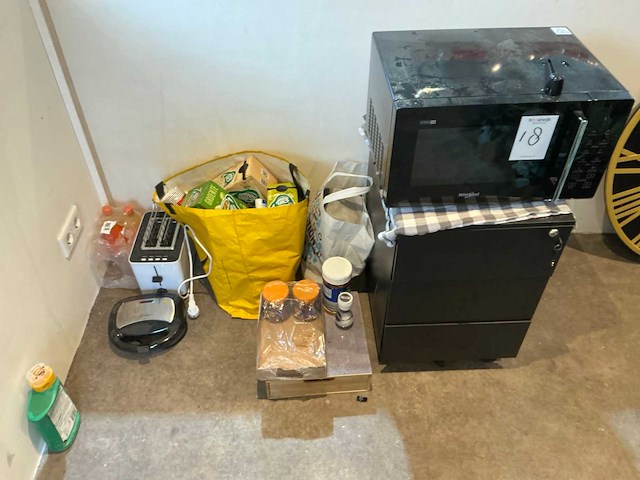 Kantoorinventaris - afbeelding 4 van  7