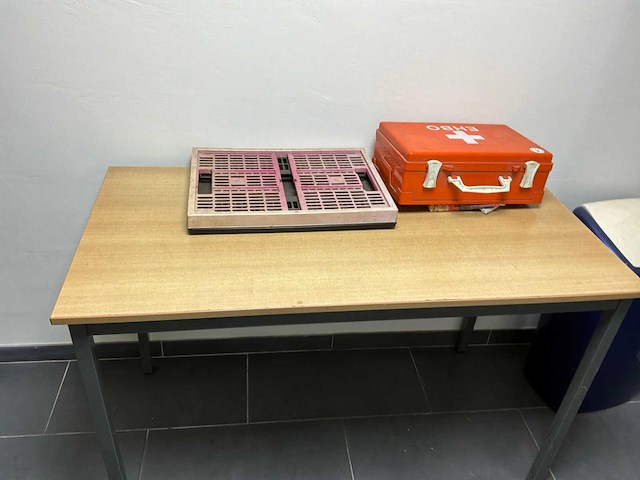 Kantoorinventaris - afbeelding 11 van  22