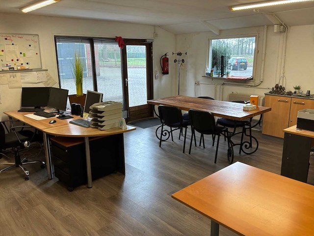 Kantoorinventaris - afbeelding 1 van  22