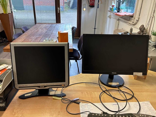 Kantoorinventaris - afbeelding 17 van  22