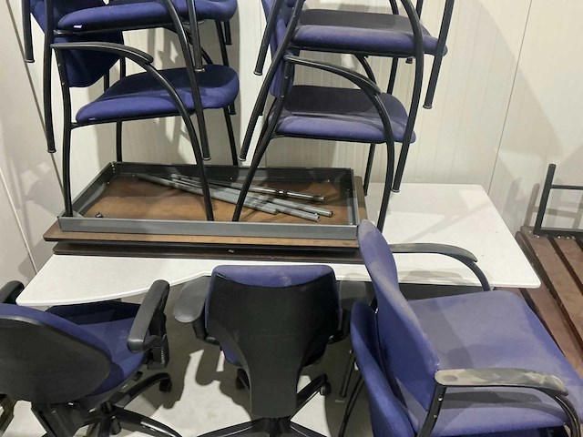 Kantoorinventaris - afbeelding 3 van  3