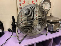 Kantoorinventaris - afbeelding 18 van  18