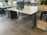 Kantoorinventaris - afbeelding 6 van  21