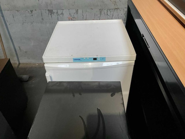 Kantoorinventaris - afbeelding 8 van  24