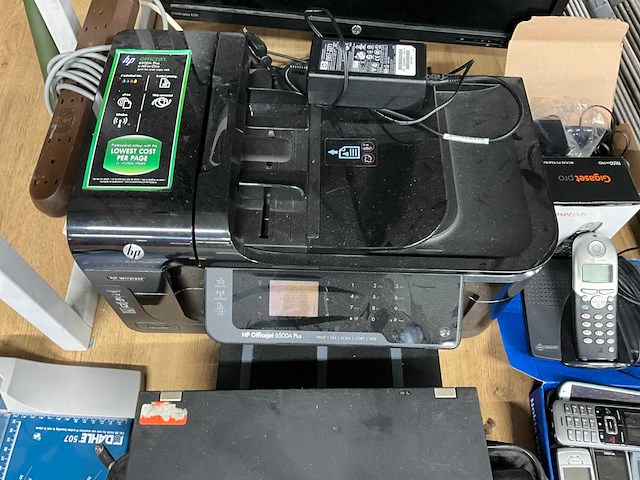 Kantoorinventaris - afbeelding 3 van  5