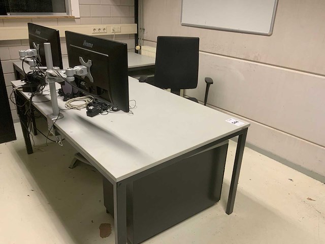 Kantoorinventaris - afbeelding 1 van  29