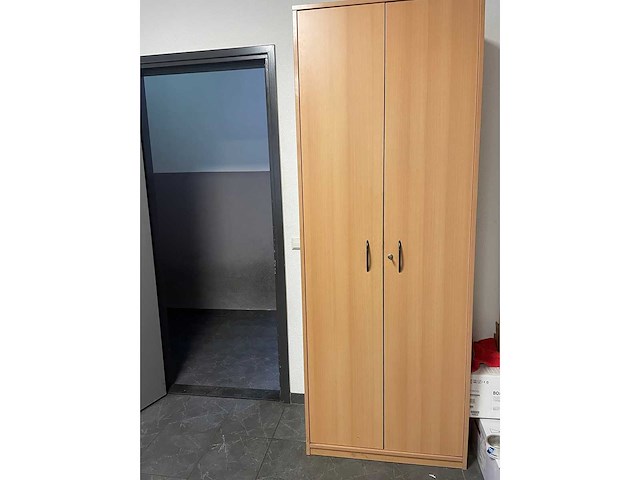 Kantoorinventaris - afbeelding 1 van  7