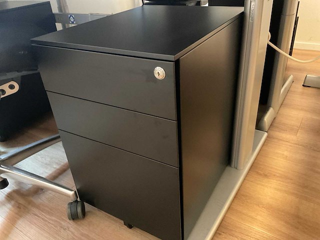 Kantoorinvetaris - afbeelding 5 van  11