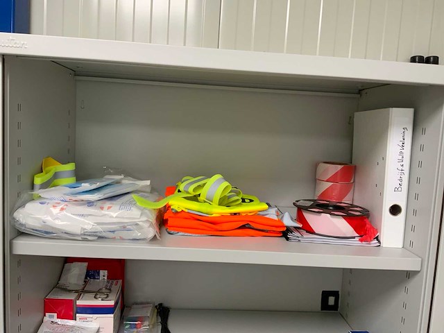 Kantoorkast inclusief inhoud bhv-middelen - afbeelding 4 van  8