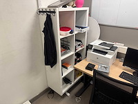 Kantoorkast met inhoud - afbeelding 1 van  4