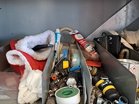 Kantoorkast met inhoud - afbeelding 2 van  15