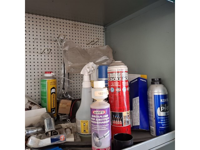 Kantoorkast met inhoud - afbeelding 9 van  15