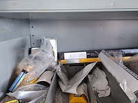 Kantoorkast met inhoud - afbeelding 12 van  15